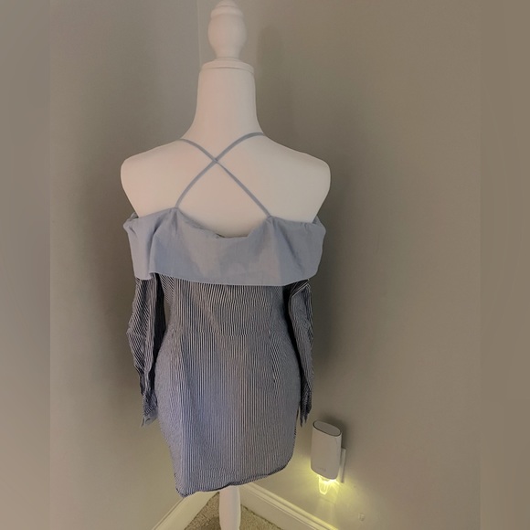 Women’s Stripped Spring Top Size Small - Picture 3 of 4